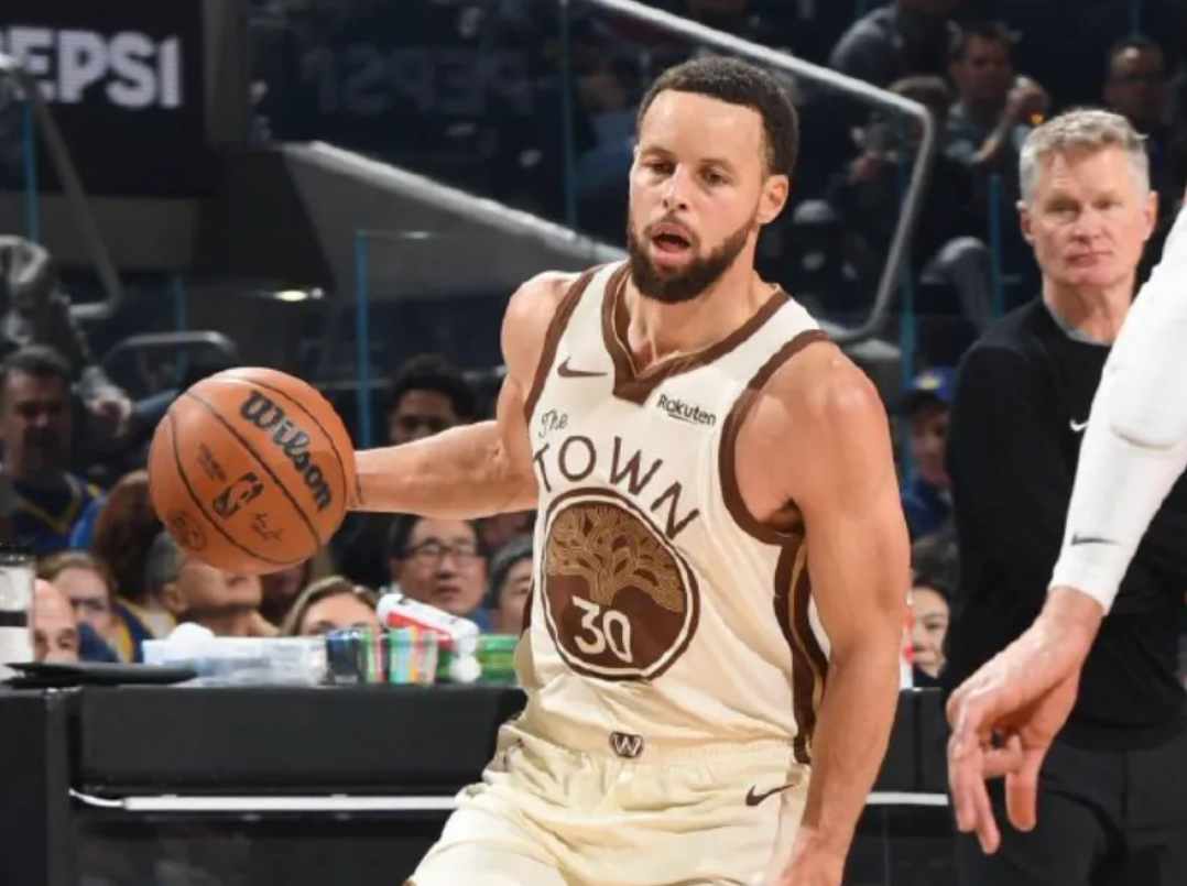 库里官宣退赛！已经退出3人，美国队打不过了！